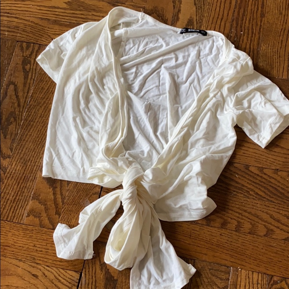 Cropped white tie front top